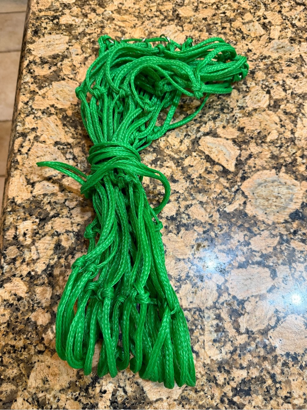 Green plastic Hanging HAY Net - NEW